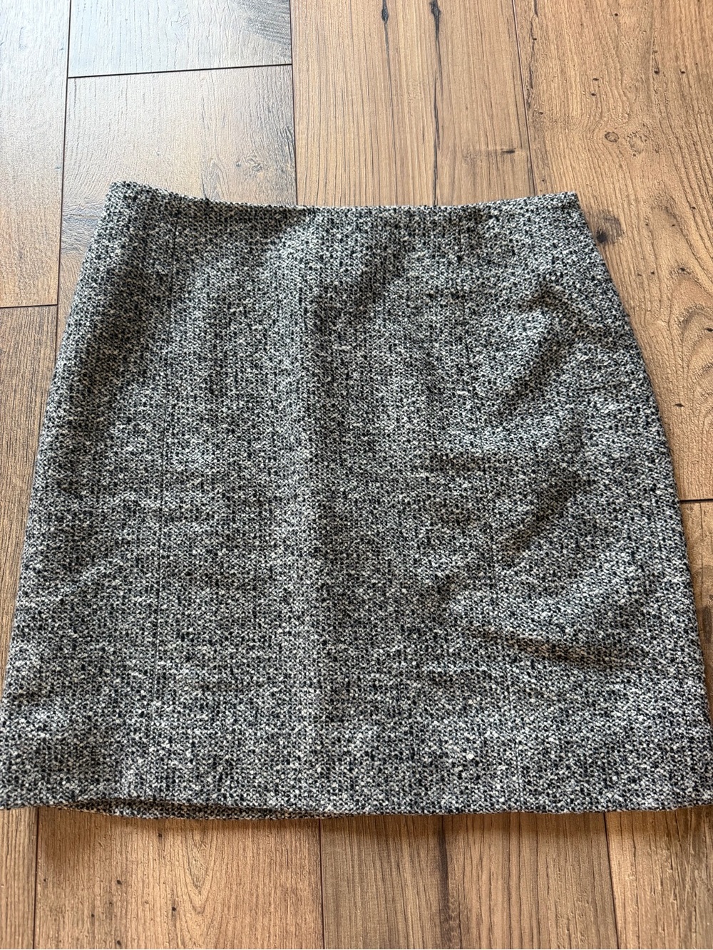 Ann Taylor Petites Wool Blend Tweed Mini Skirt Black White Gray 6P Like New